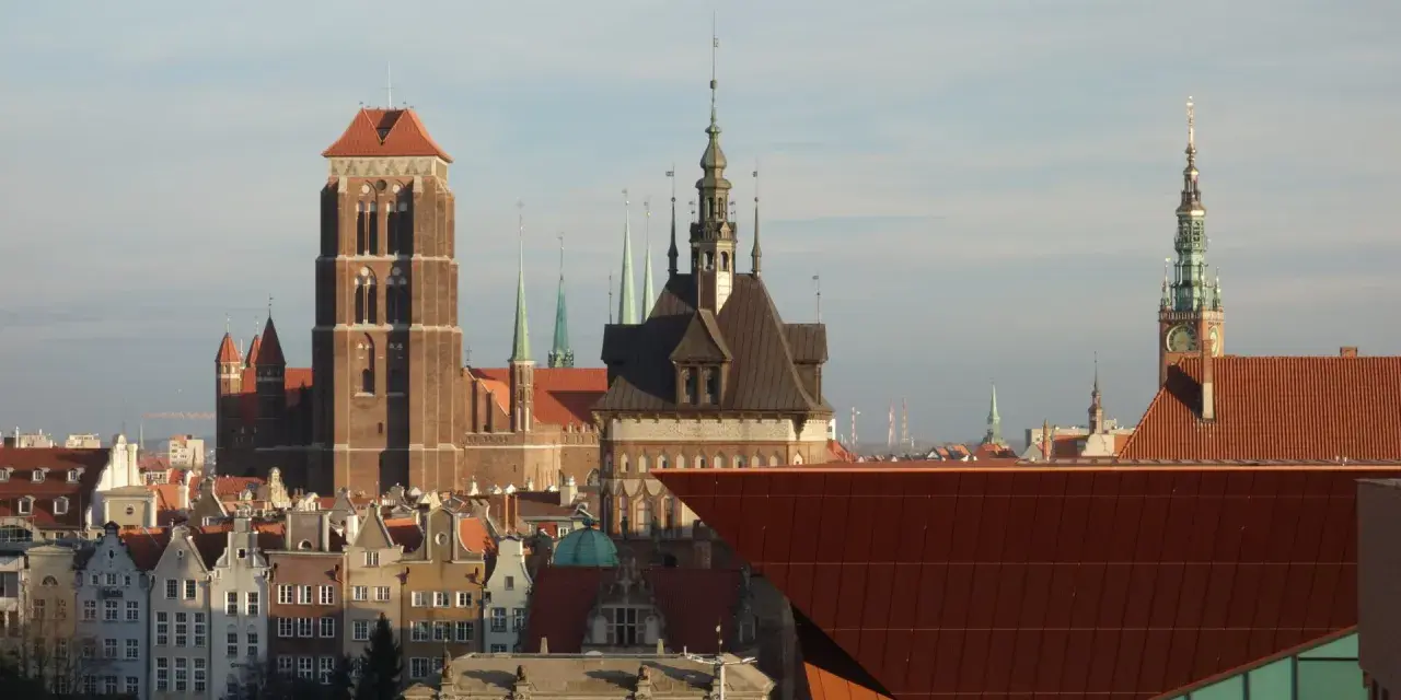 Gdańsk: Bazylika Mariacka, Ratusz Głównego Miasta i inne zabytki to idealne miejsca, co zwiedzić w Gdańsku.