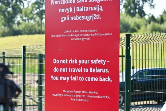 Ostrzeżenie na granicy: "Nie ryzykuj bezpieczeństwa, nie jedź na Białoruś. Możesz nie wrócić." Czy na Litwie jest bezpiecznie? Tak, ale podróż na Białoruś jest niebezpieczna.